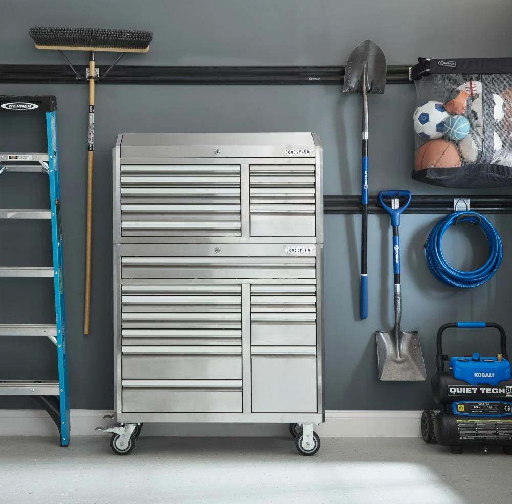 Kobalt 3000 Series 41-in W x 41-in H 11-Drawer Stainless Steel Rolling Tool Cabinet (Stainless Steel) - Tool Storage & Work Benches 10 Kobalt 3000 Series 41-in W x 41-in H 11-Drawer Stainless Steel Rolling Tool Cabinet (Stainless Steel) - Tool Storage & Work Benches - Image 10