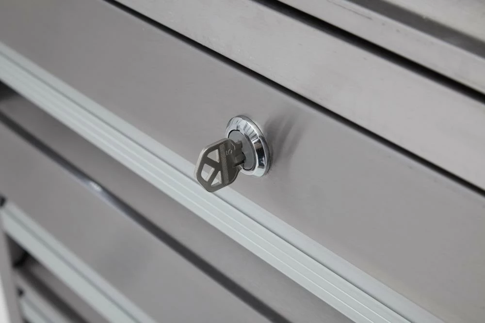 Kobalt 3000 Series 41-in W x 37.5-in H 8-Drawer Stainless Steel Rolling Tool Cabinet (Stainless Steel) - Tool Storage & Work Benches 15 Kobalt 3000 Series 41-in W x 37.5-in H 8-Drawer Stainless Steel Rolling Tool Cabinet (Stainless Steel) - Tool Storage & Work Benches - Image 15