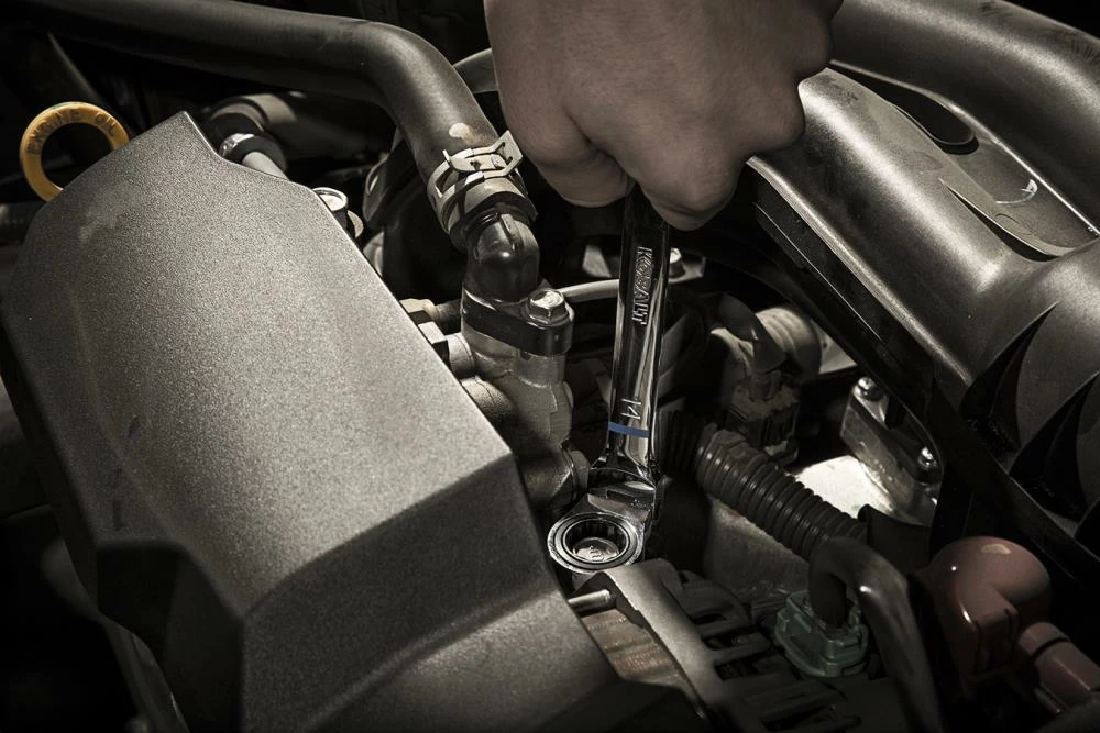 Kobalt 8-Piece Set 12-Point Metric Flexible Head Ratchet Wrench Set - Hand Tools 7 Kobalt 8-Piece Set 12-Point Metric Flexible Head Ratchet Wrench Set - Hand Tools - Image 7