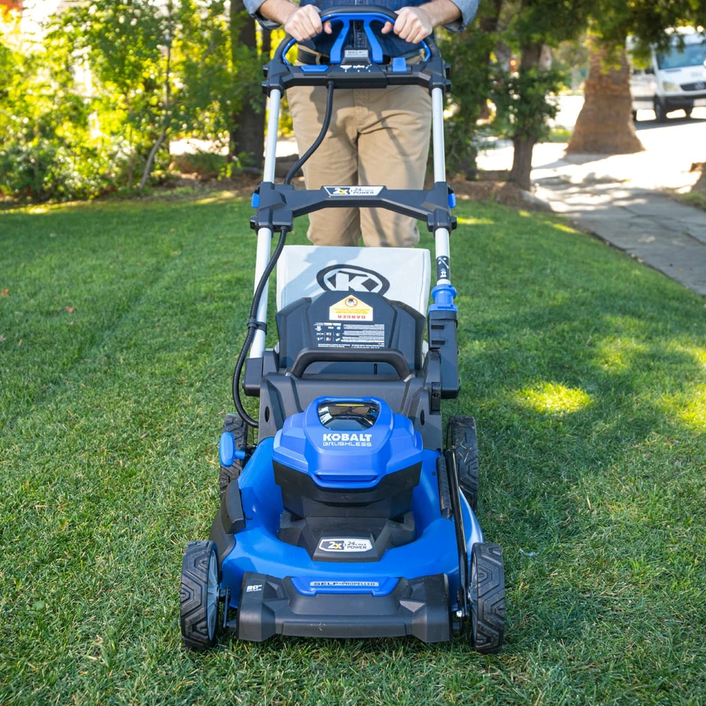 Kobalt 24-Volt Brushless 20-in Self-propelled Cordless Electric Lawn Mower 5 Ah (Battery and Charger Included) - Outdoor Tools & Equipment 12 Kobalt 24-Volt Brushless 20-in Self-propelled Cordless Electric Lawn Mower 5 Ah (Battery and Charger Included) - Outdoor Tools & Equipment - Image 12
