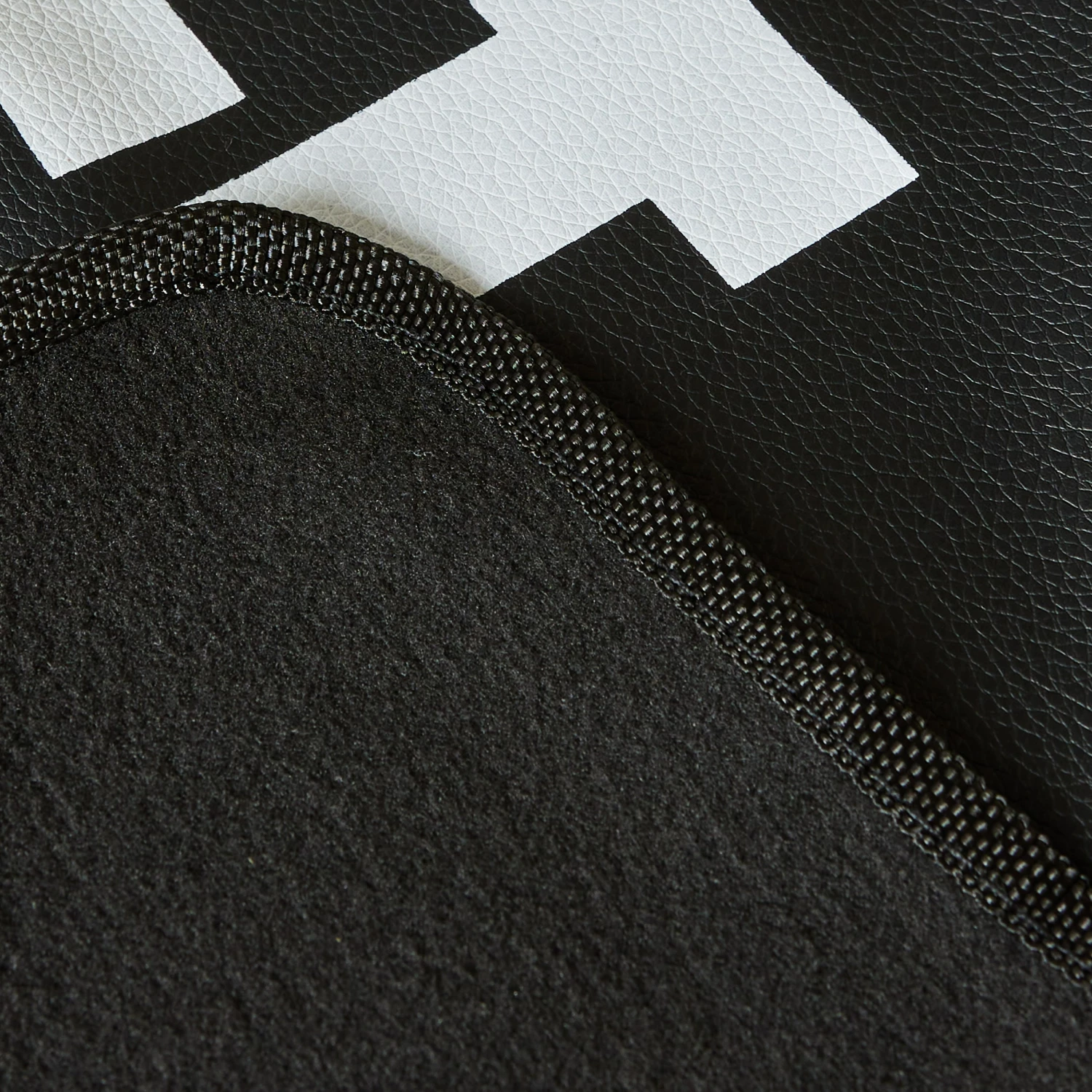 Kobalt Automotive Fender Cover - Automotive Tools 2 Kobalt Automotive Fender Cover - Automotive Tools - Image 2