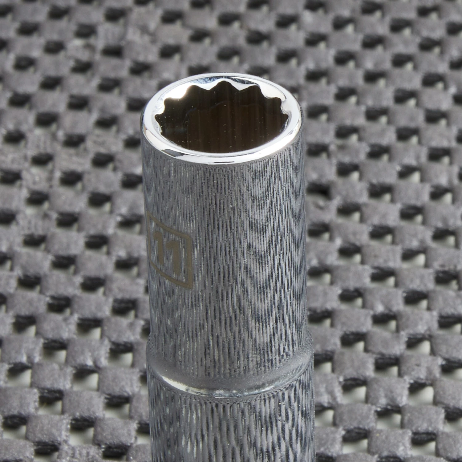 Kobalt Metric 3/8-in Drive 12-point 11-mm Deep Socket - Hand Tools 2 Kobalt Metric 3/8-in Drive 12-point 11-mm Deep Socket - Hand Tools - Image 2