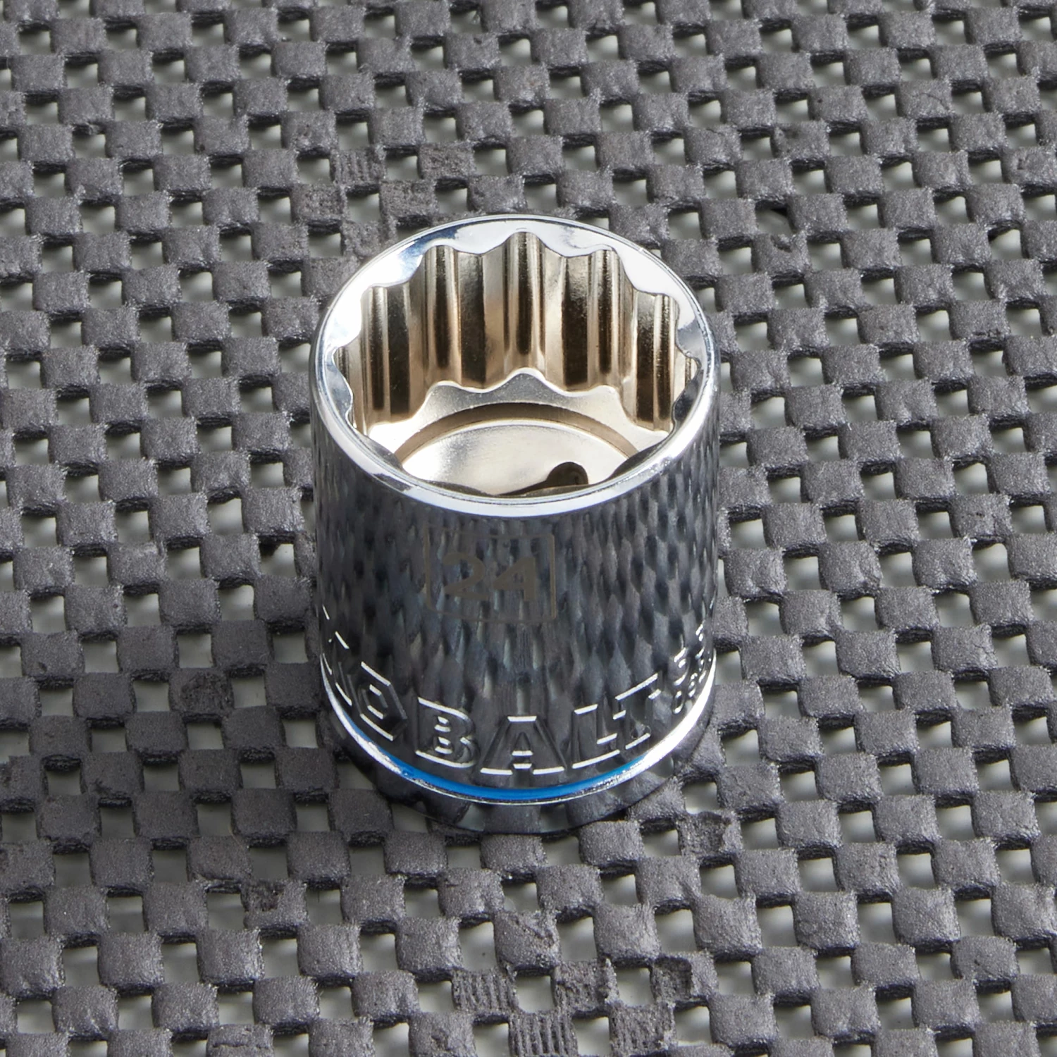 Kobalt Metric 1/2-in Drive 12-point 24-mm Shallow Socket - Hand Tools 2 Kobalt Metric 1/2-in Drive 12-point 24-mm Shallow Socket - Hand Tools - Image 2