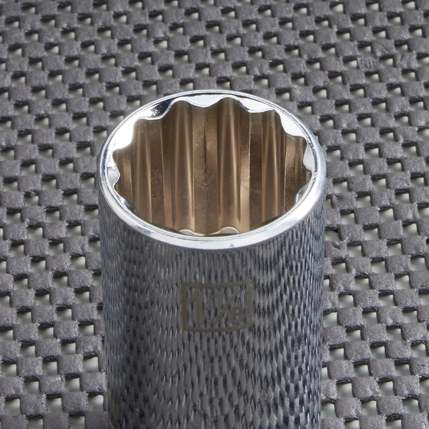 Kobalt Standard (SAE) 1/2-in Drive 12-point 1-1/8-in Deep Socket - Hand Tools 2 Kobalt Standard (SAE) 1/2-in Drive 12-point 1-1/8-in Deep Socket - Hand Tools - Image 2